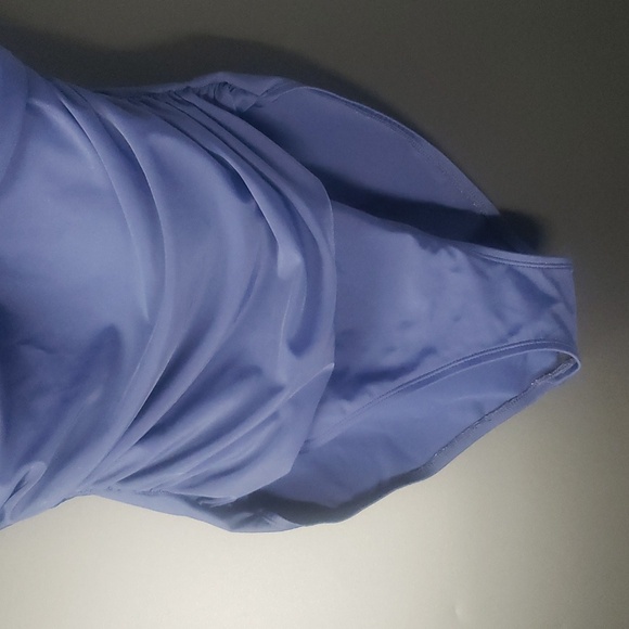 Hilor Slimming Navy High Cut One Piece Swimsuit Size 12 - Picture 4 of 10